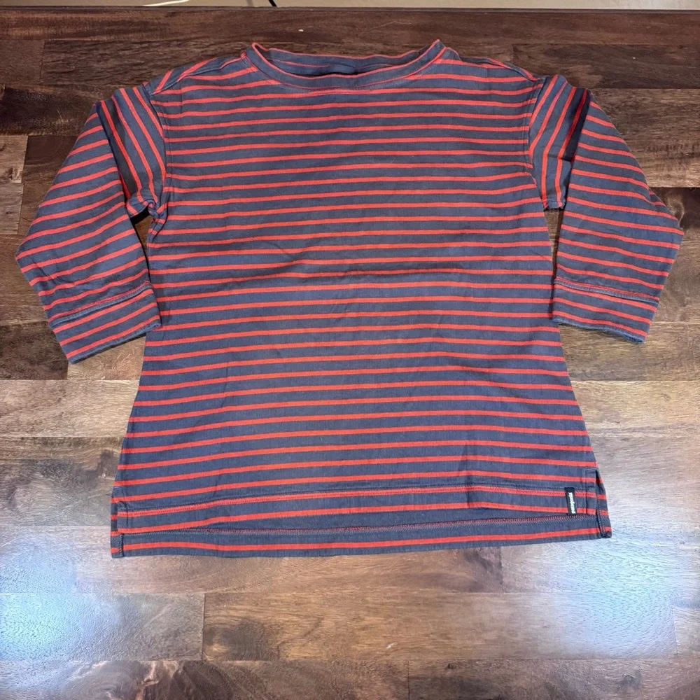 Patagonia‎ Misty Meadow 3/4 Sleeve Tee - Gray and Orangey/Red Stripes, Med - Picture 3 of 15